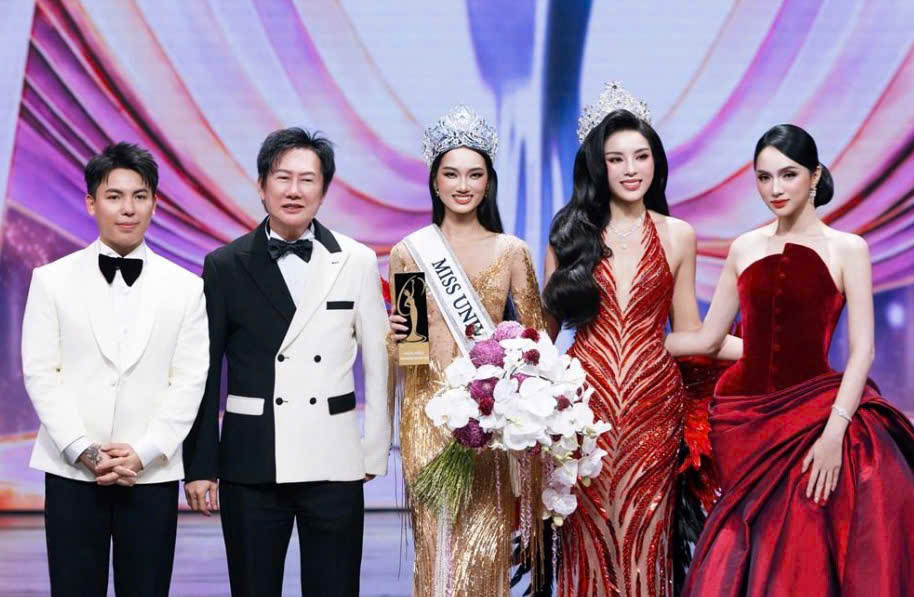 Người mẫu Quỳnh Anh đăng quang Miss Universe Vietnam 2026