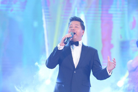 Liveshow đánh dấu 30 năm ca hát của NSUT Đăng Dương