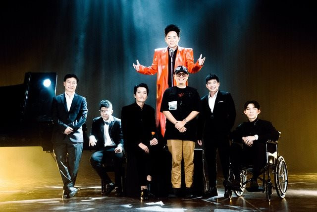 MV ''Đàn ông không cần khóc'' của ca sĩ Tùng Dương chạm đến cảm xúc khán giả